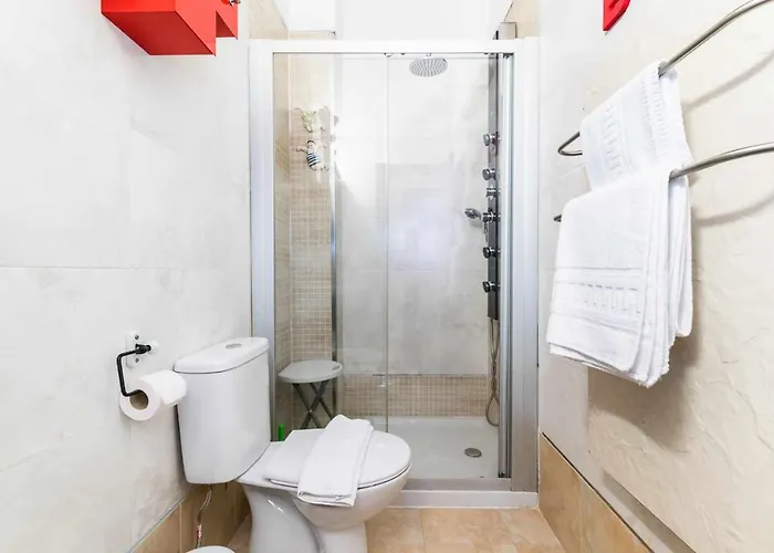 Comodo Y Moderno Centro Apartament