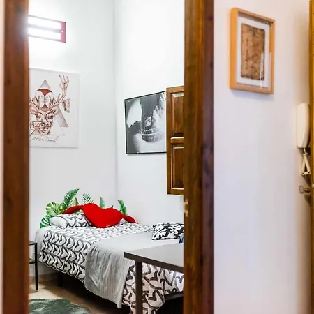 Comodo Y Moderno Centro Апартаменты *